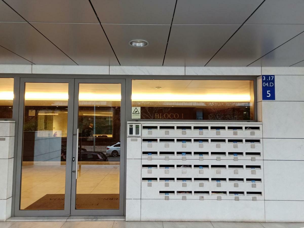 Yingying Apartamento With A Free Parking Space Lisboa المظهر الخارجي الصورة
